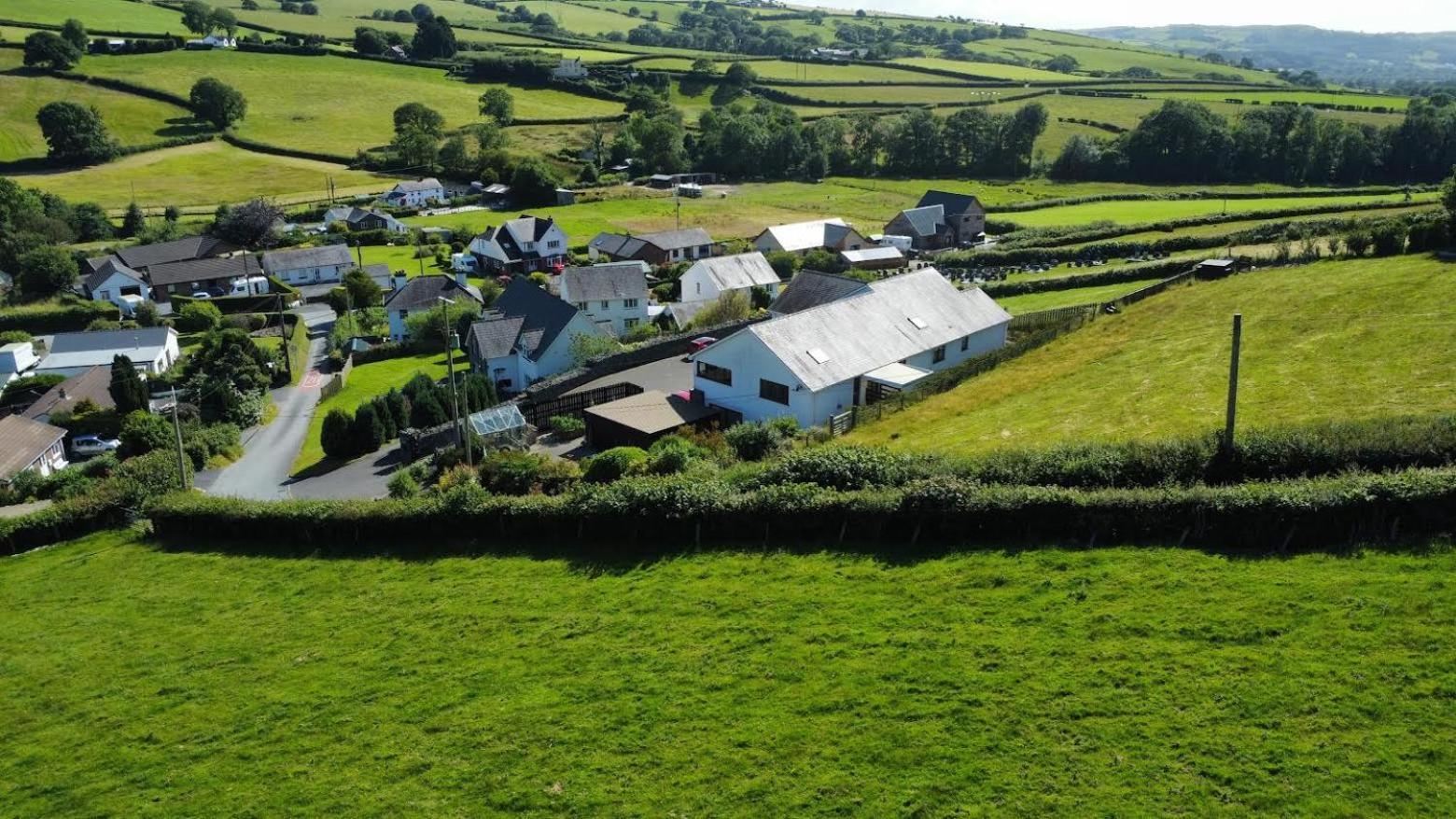 Y Grange Bed & Breakfast Llanfihangel-y-Creuddyn Luaran gambar