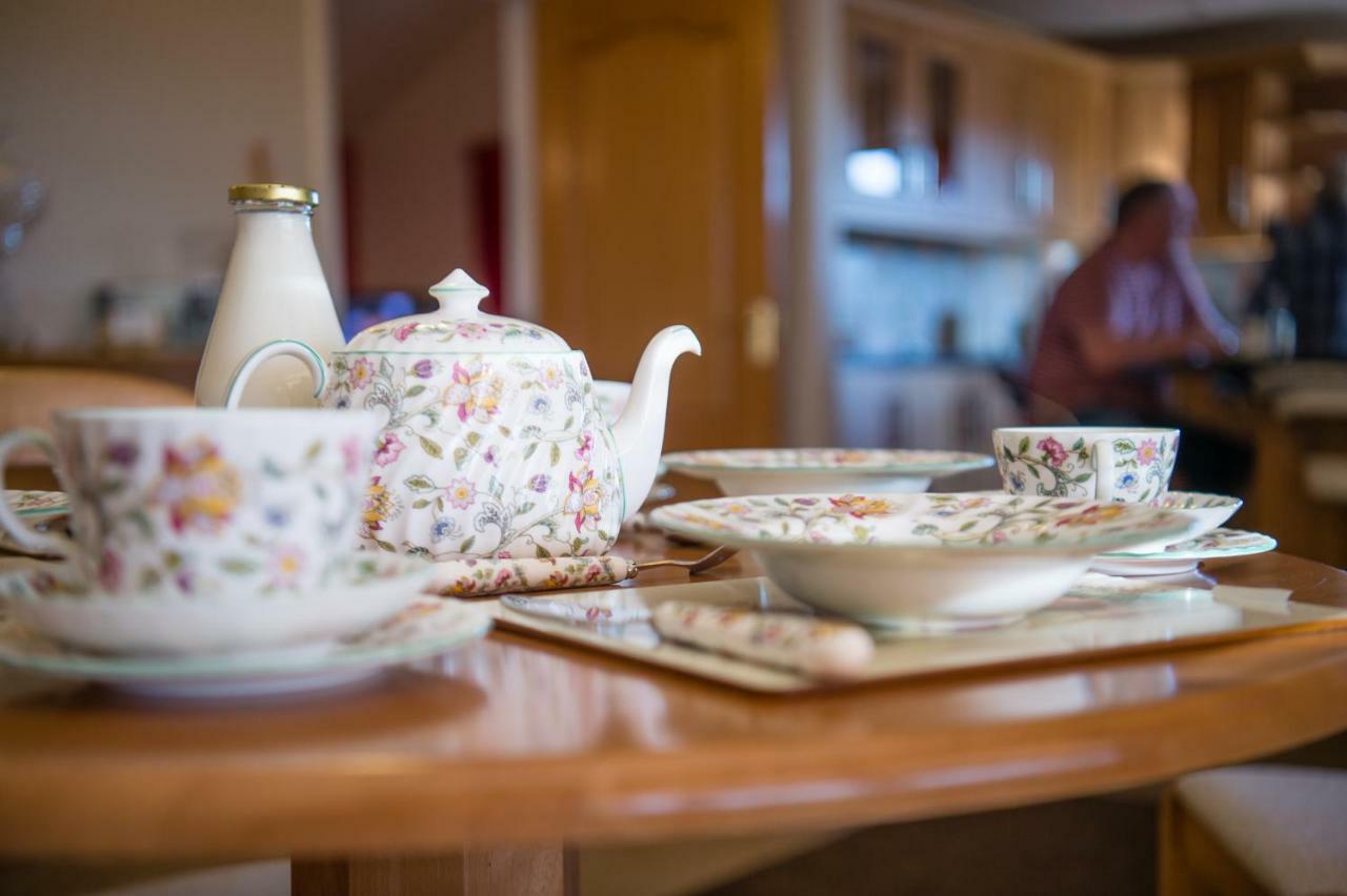 Y Grange Bed & Breakfast Llanfihangel-y-Creuddyn Luaran gambar