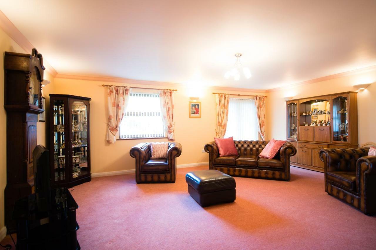 Y Grange Bed & Breakfast Llanfihangel-y-Creuddyn Luaran gambar