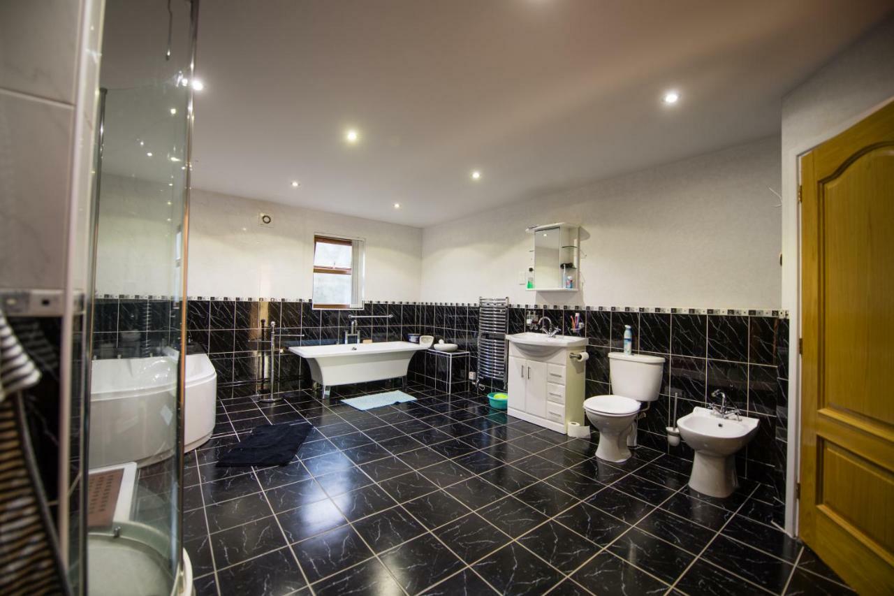 Y Grange Bed & Breakfast Llanfihangel-y-Creuddyn Luaran gambar
