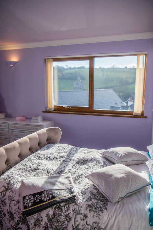 Y Grange Bed & Breakfast Llanfihangel-y-Creuddyn Luaran gambar