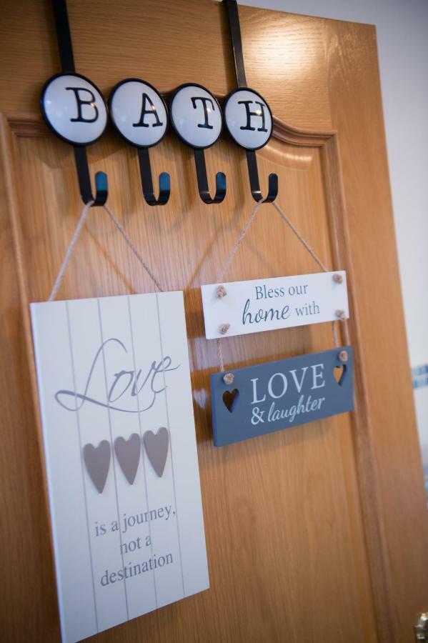 Y Grange Bed & Breakfast Llanfihangel-y-Creuddyn Luaran gambar